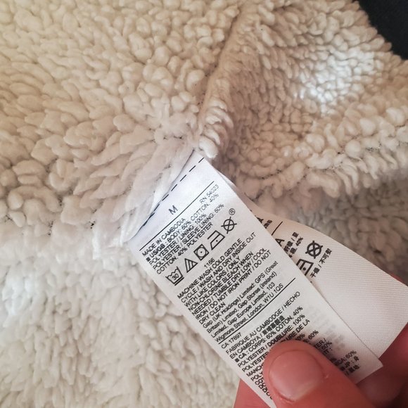 Gap sweatshirt - Picture 3 of 5